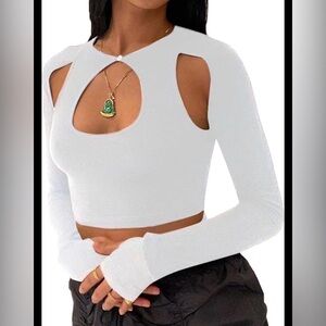 Remidoo white cropped long sleeve cut out top shirt NWT woman’s XL